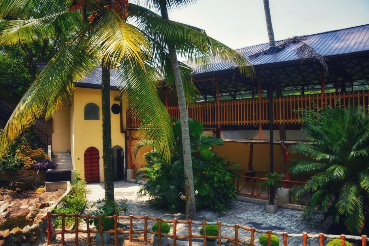 Udf Nature Villa Kandy Exterior foto